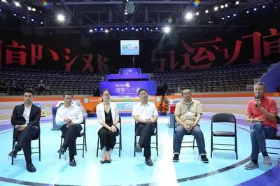 漢字聽寫風(fēng)云再起 全民文化競(jìng)技開啟暑期狂歡